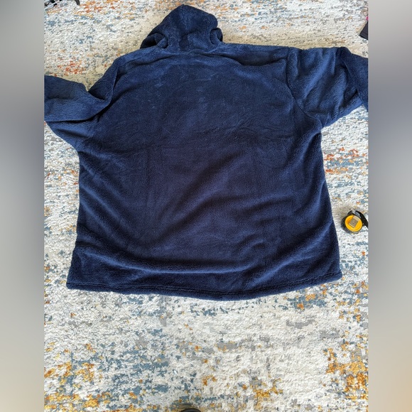 Google Zip-Up Snuggler - Picture 6 of 8